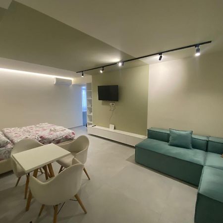 Mia Lake Apartament Tiranë Ngoại thất bức ảnh